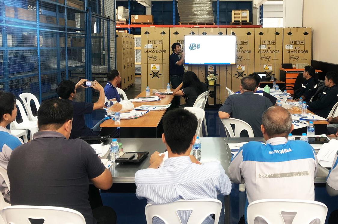 R290 training