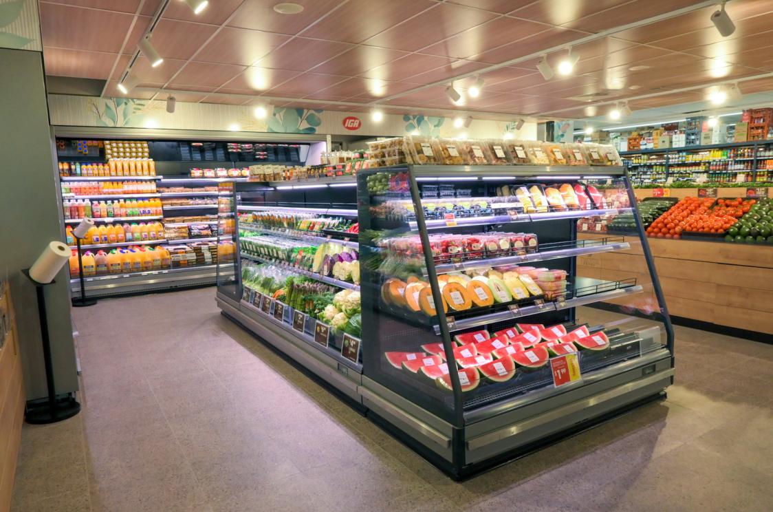 bonnet-neve-refrigerated-cabinets-furnish-tucker-fresh-iga-store